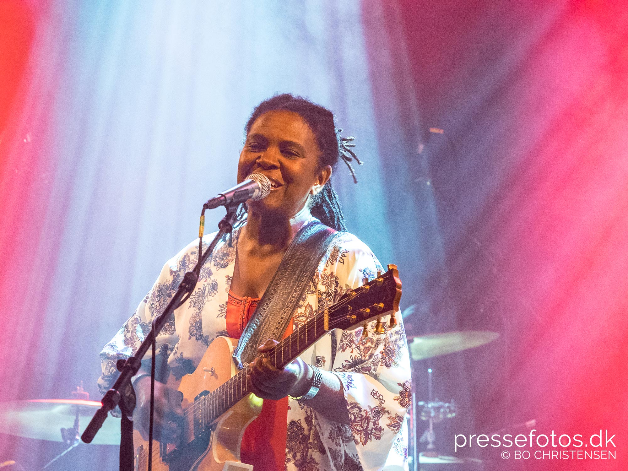 Ruthie Foster concert TRAIN